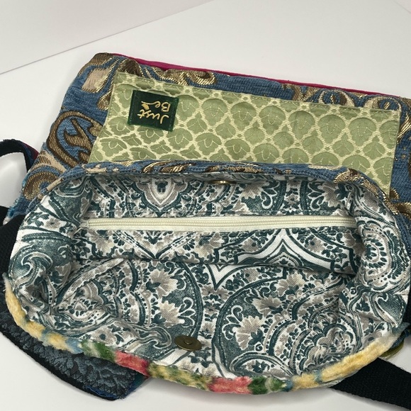Just Be Blue and Green Crossbody Carpet Bohemian Bag with Geometric Pattern - Picture 5 of 16